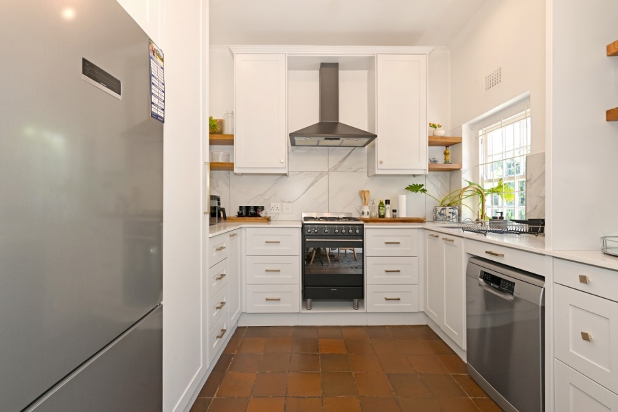 2 Bedroom Property for Sale in Newlands Western Cape
